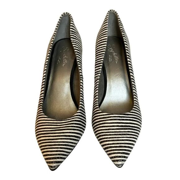 Seychelles Black White Striped Pointed Toe Pumps - Picture 2 of 7